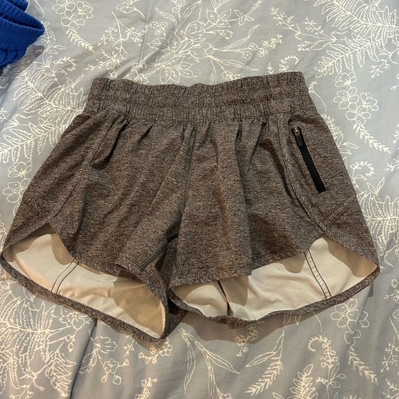 Lululemon shorts - Picture 1 of 4